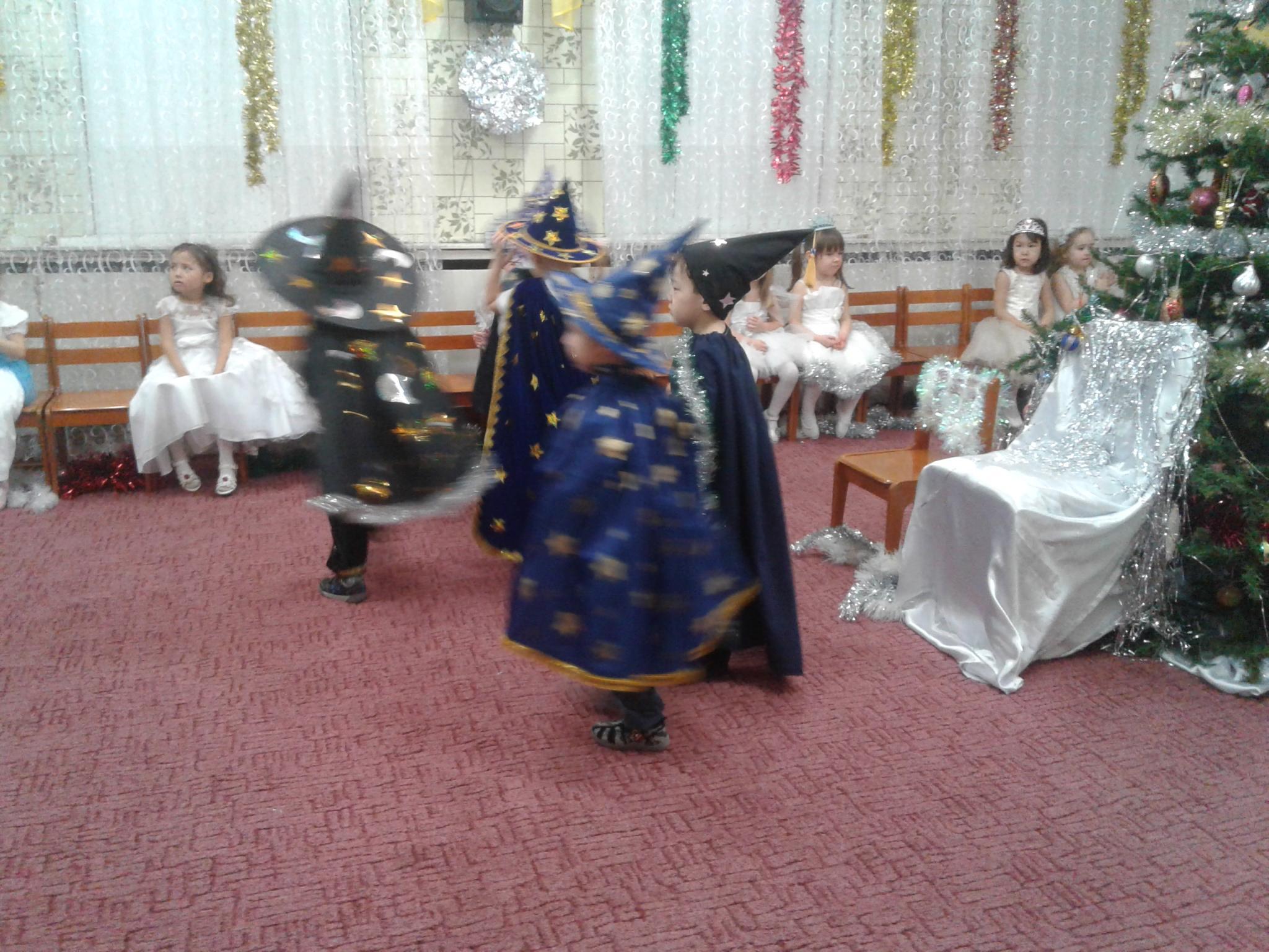 новогодний утренник