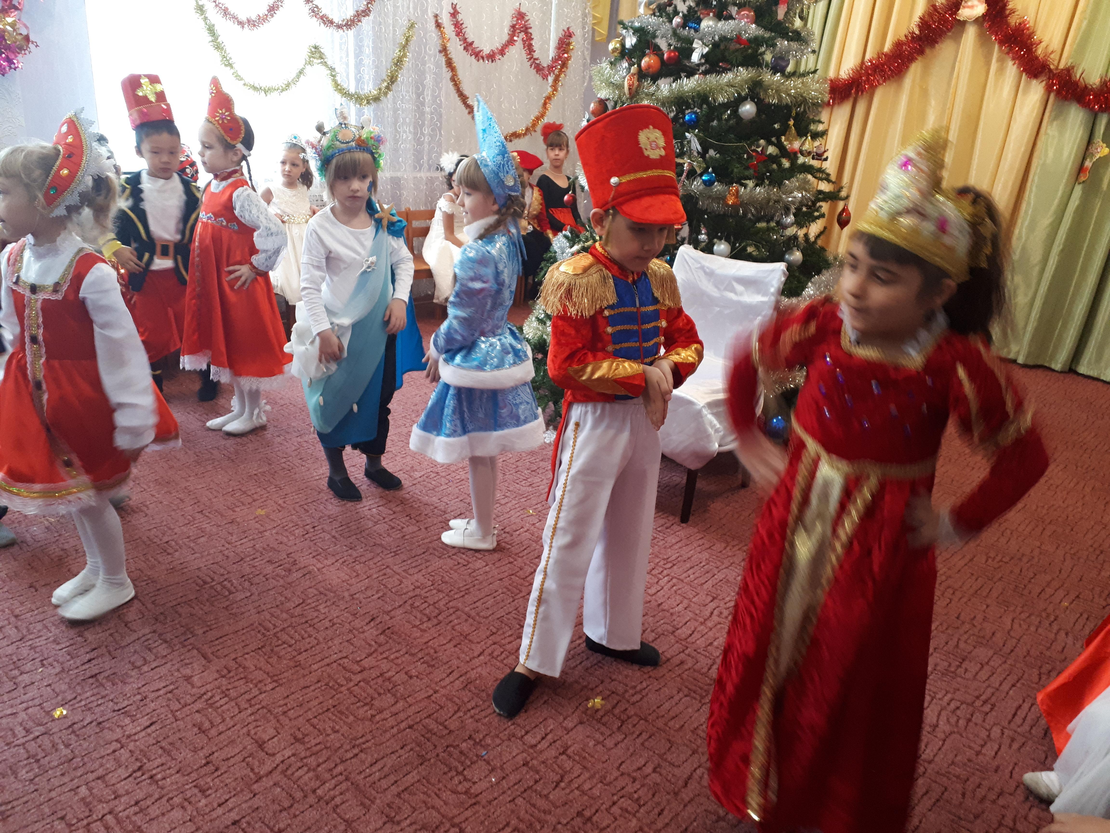 новый год в предшкольной группе